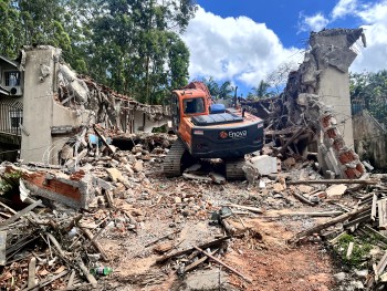 Demolição de Casa no Ipiranga