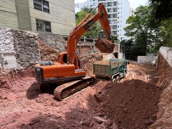 Serviço de Terraplanagem na Bela Vista
