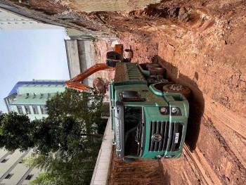 Terraplanagem com Máquinas Pesadas em Itaim Paulista