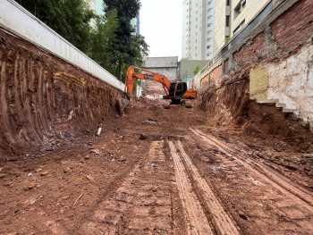 Terraplanagem e Pavimentação em Elias Fausto
